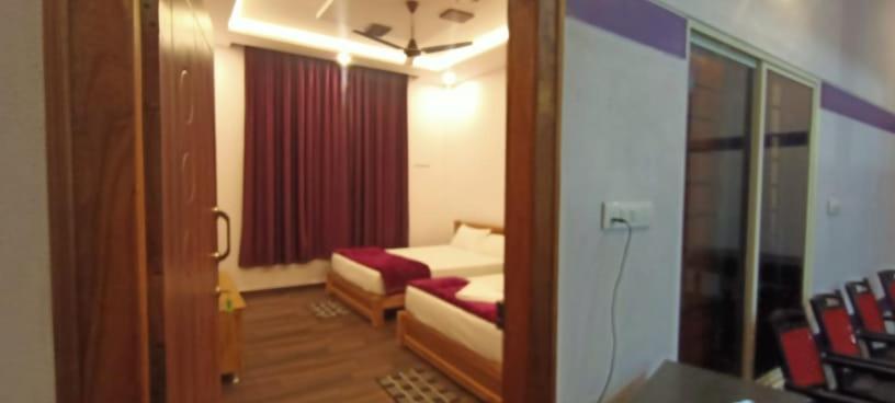 エコノミールーム, Bellichukki Homestay