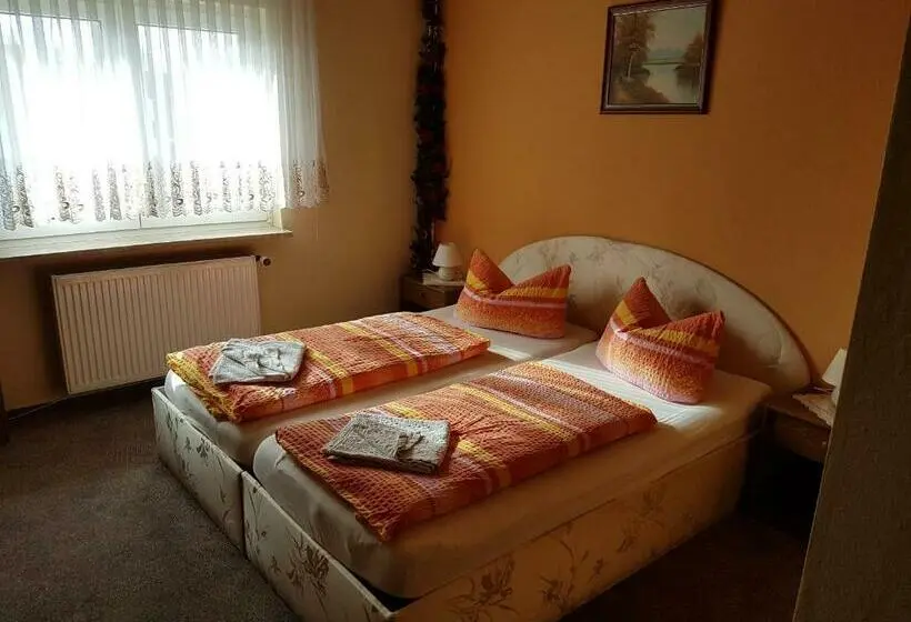 Standard-huone, Arkona