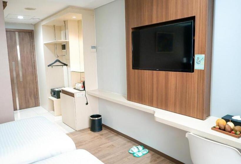 غرفة ديلوكس, Ayola Sunrise Mojokerto