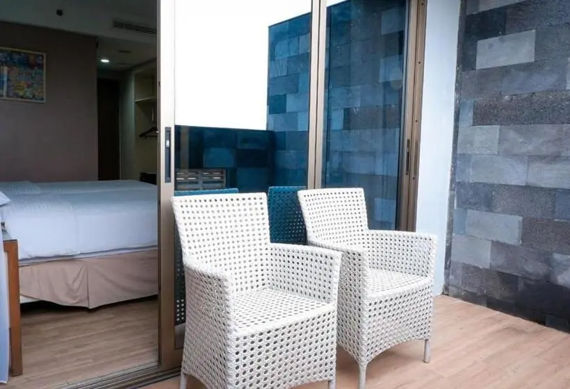 Deluxe-huone, Ayola Sunrise Mojokerto