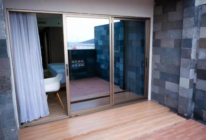 Standard-huone Parveke, Ayola Sunrise Mojokerto