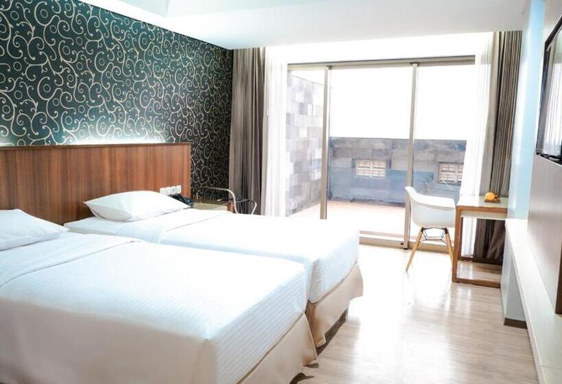 غرفة قياسية مزوَّدة بشُرفة, Ayola Sunrise Mojokerto