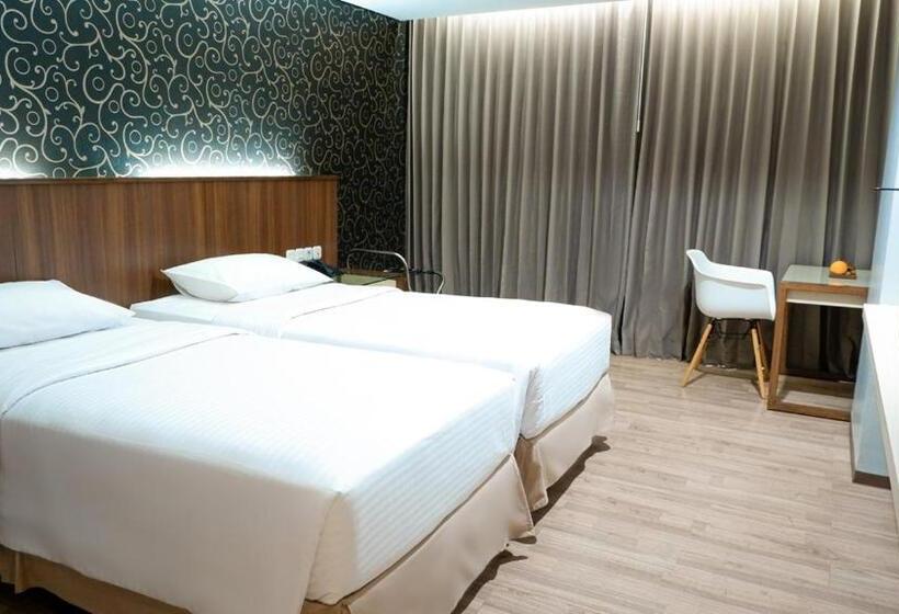 غرفة قياسية مزوَّدة بشُرفة, Ayola Sunrise Mojokerto