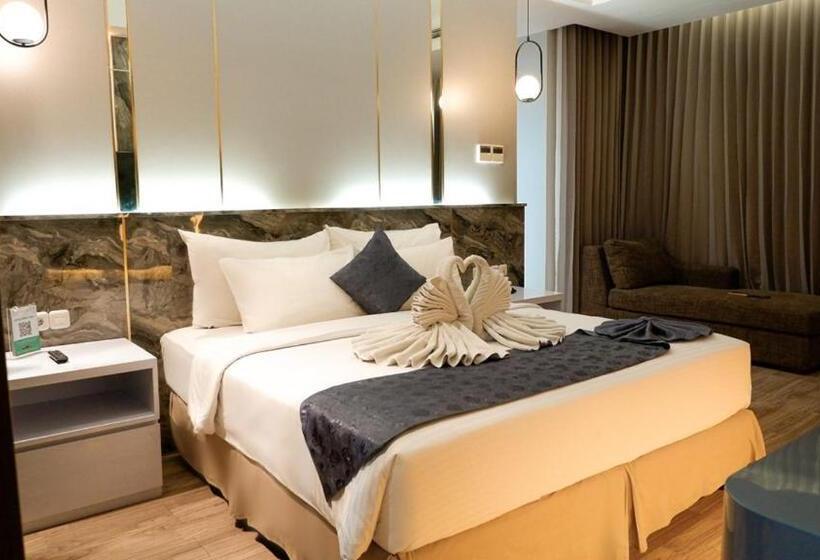 جناح سرير كينج, Ayola Sunrise Mojokerto