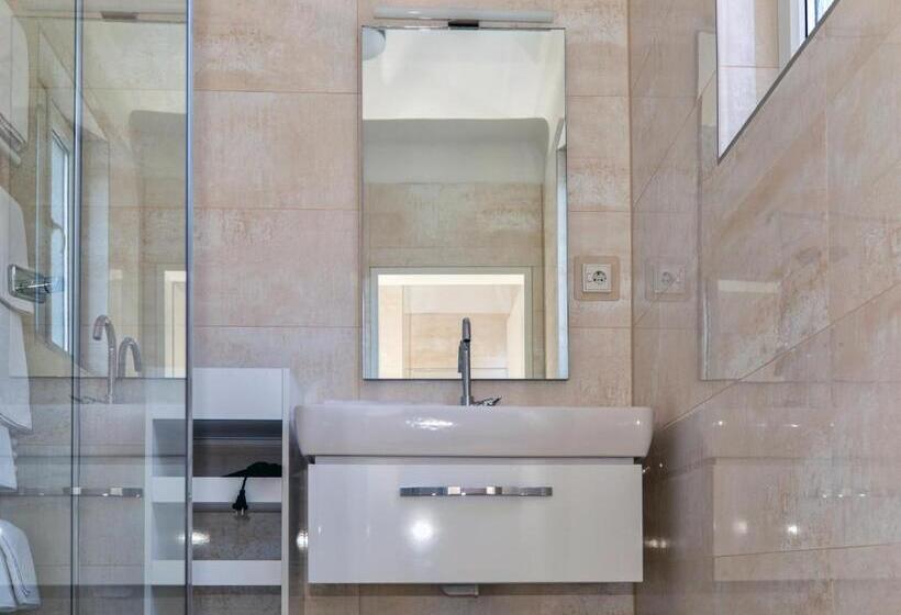 Familie Værelse, Guidassoni