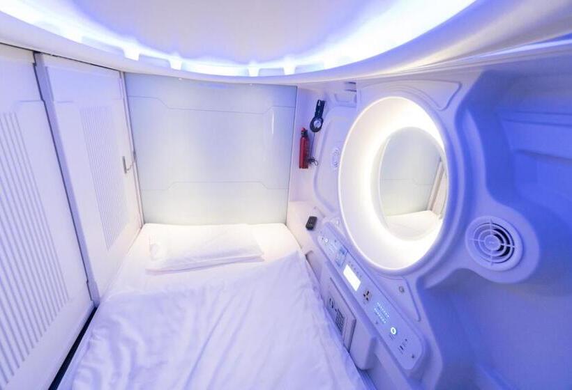 Номер Deluxe Одноместный, Seaview Capsule