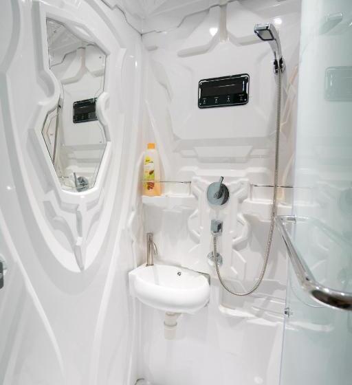 Номер Deluxe Одноместный, Seaview Capsule