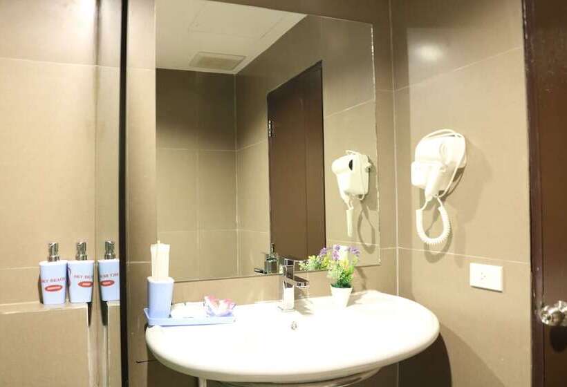 Quarto Triplo Deluxe, Sky Beach Aonang