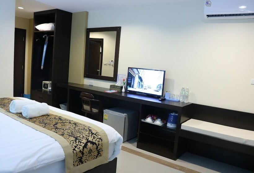 Quarto Triplo Deluxe, Sky Beach Aonang