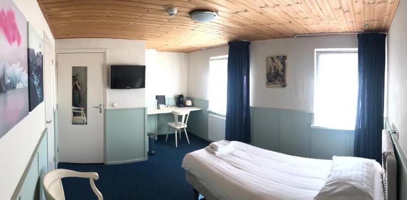 标准单人间, Verhoeven