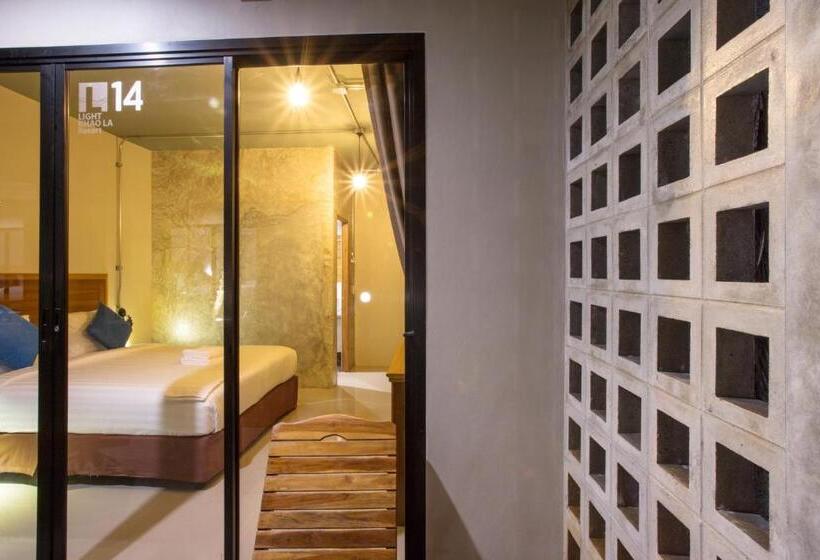 اتاق استاندارد, Light Khao Lak Resort