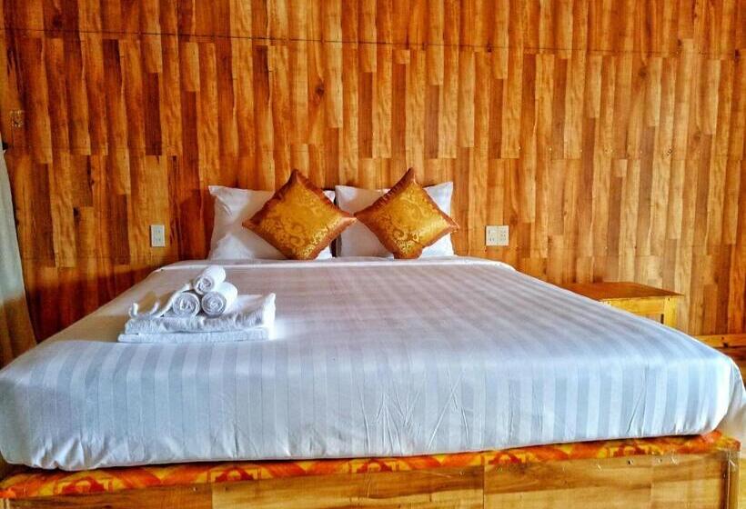 اتاق لوکس, Ong Lang Garden Resort