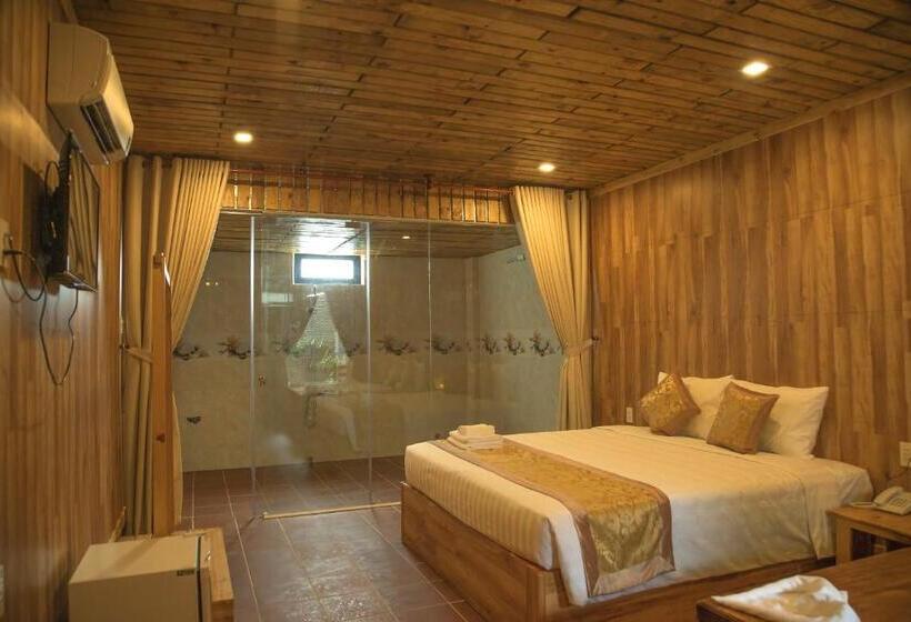 اتاق لوکس, Ong Lang Garden Resort