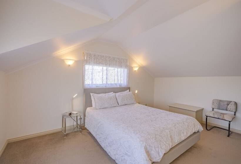 غرفة أساسية سرير مزدوج, Queechy Motel