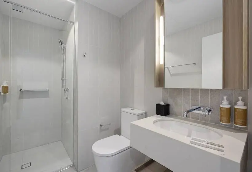 2 Bedrooms Suite 2 Bedrooms River View