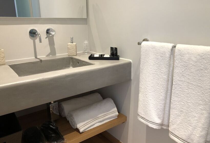 חדר סופריור, 200s & Terrace