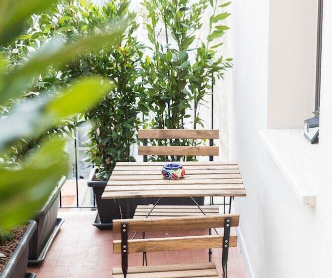 חדר סופריור, 200s & Terrace