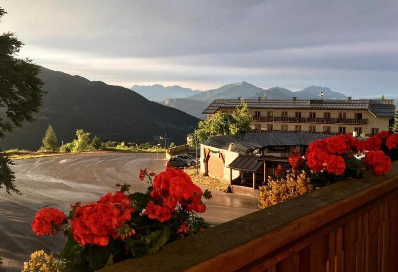 マウンテンビューファミリールーム, Etrusca Polsa