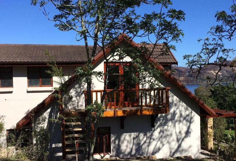 اتاق استاندارد, Fish Eagle Lodge