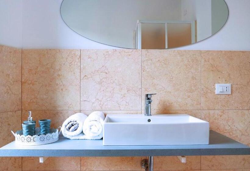 اتاق لوکس, Indisparte Suites