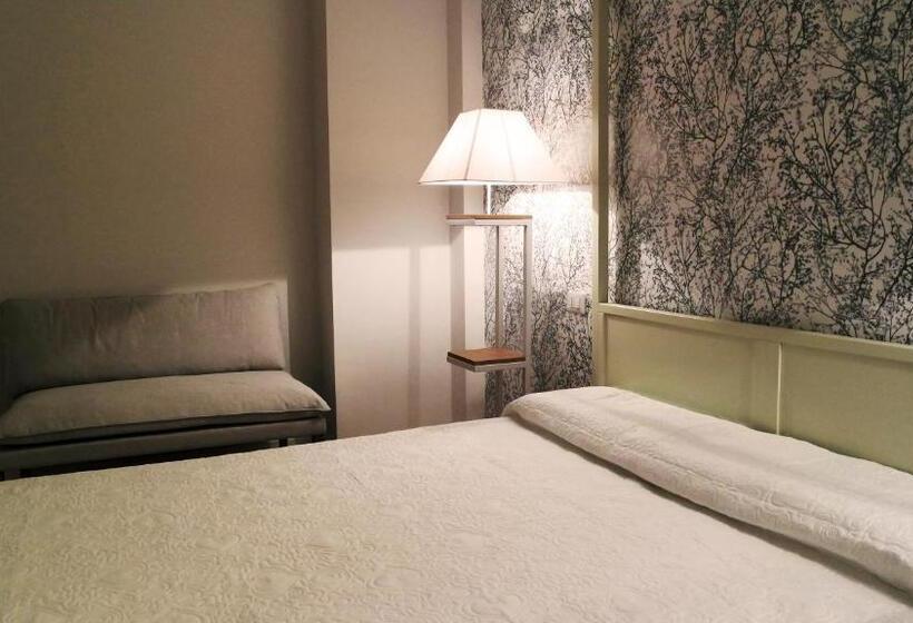 Family Room, Indisparte Suites