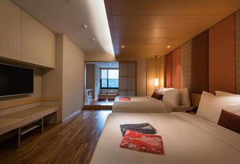 اتاق لوکس چهار تخته, Asia Pacific Hotel Beitou