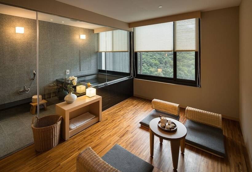 اتاق لوکس چهار تخته, Asia Pacific Hotel Beitou