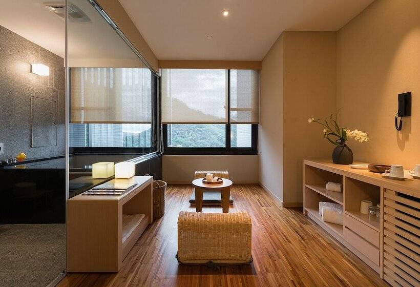 اتاق لوکس, Asia Pacific Hotel Beitou