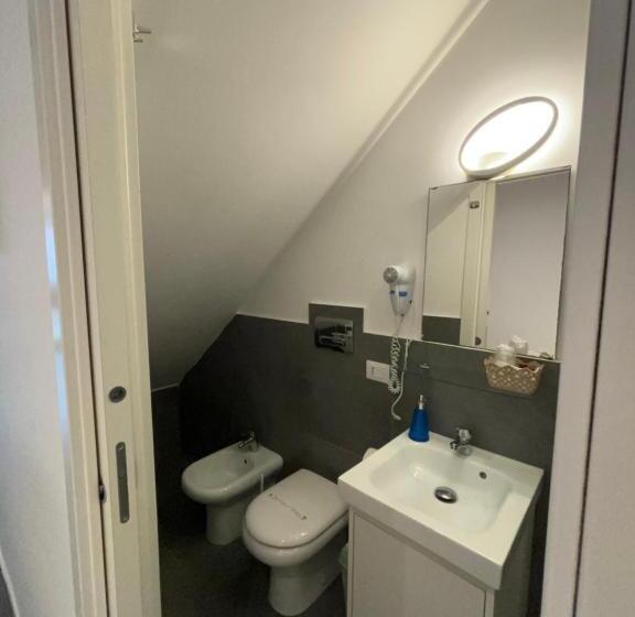 エコノミールーム, Assisivm Antica Dimora Ad