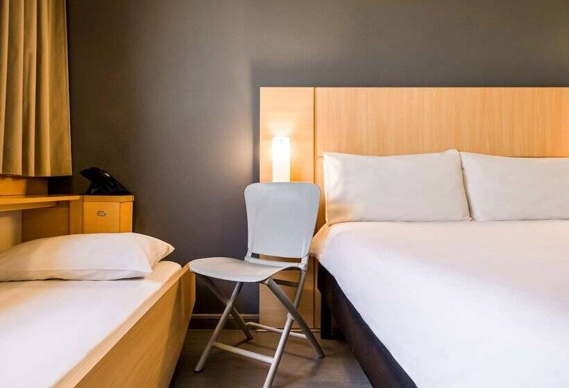 غرفة قياسية, Ibis Marilia