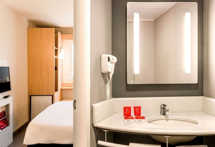 غرفة قياسية, Ibis Marilia