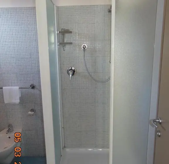 Standard-huone, Mazzocchetti