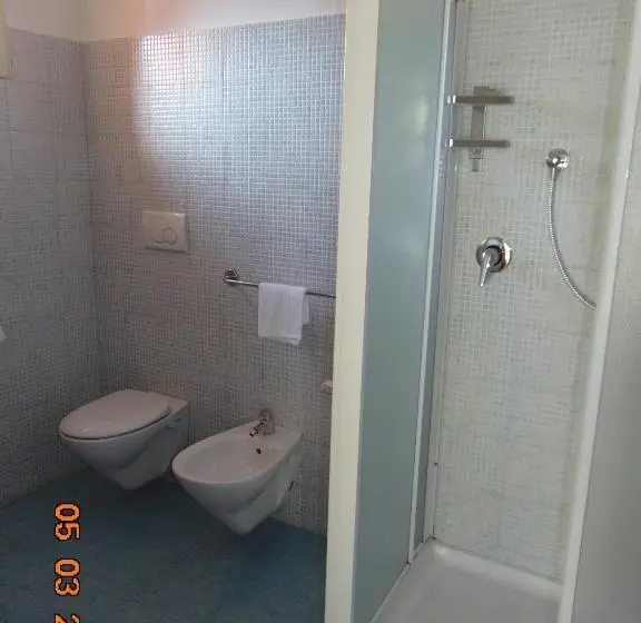 Standard-huone, Mazzocchetti