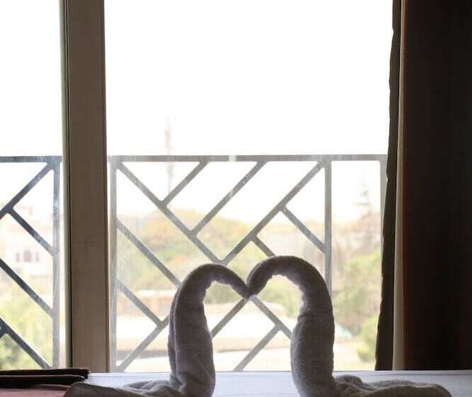 اتاق سوپریور با چشم‌انداز, Pyramids Valley Boutique