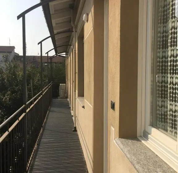 スタンダードルーム, B & B La Guesthouse