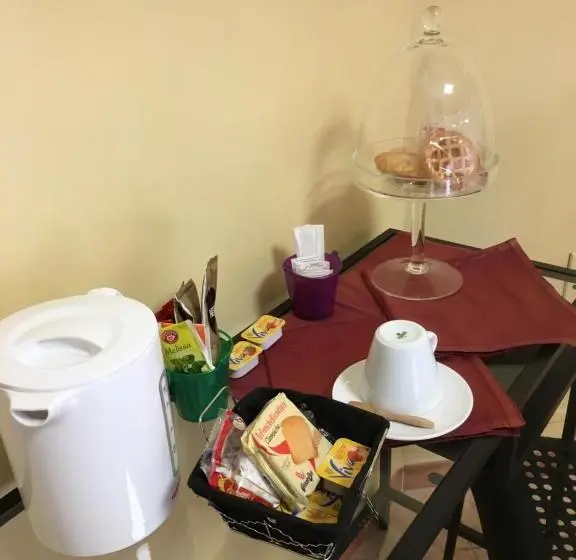 スタンダードルーム, B & B La Guesthouse