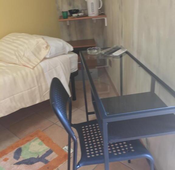 חדר סטנדרט יחיד, B & B La Guesthouse