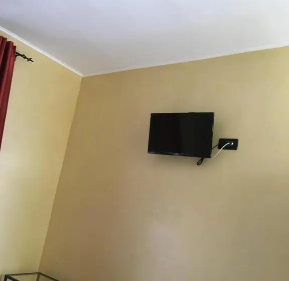 スタンダードシングルルーム, B & B La Guesthouse