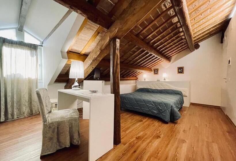 キングサイズベッドのスタンダードルーム, Ca' Settecento Villa Cavazza Querini