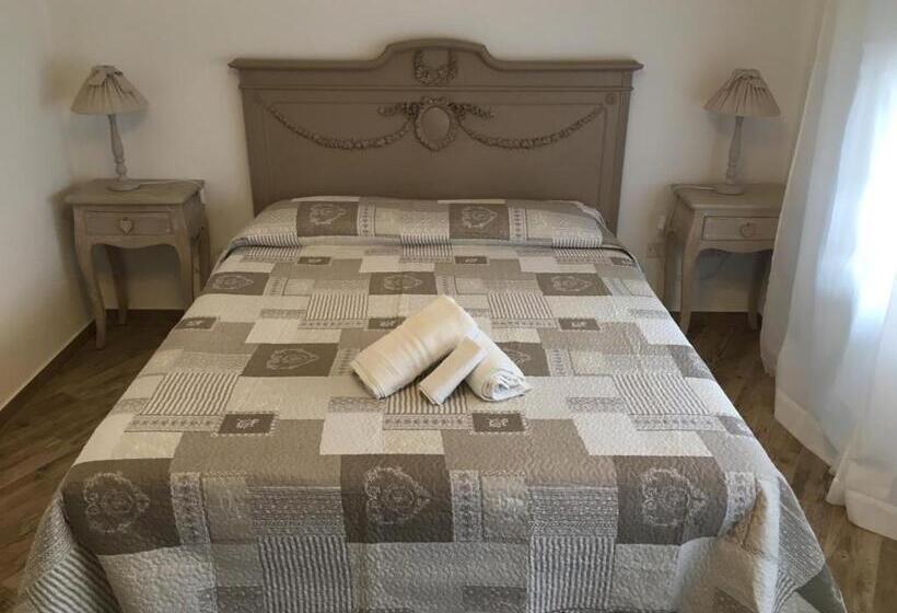 غرفة سوبيريور مزودة بشرفة, City Garden Guest House