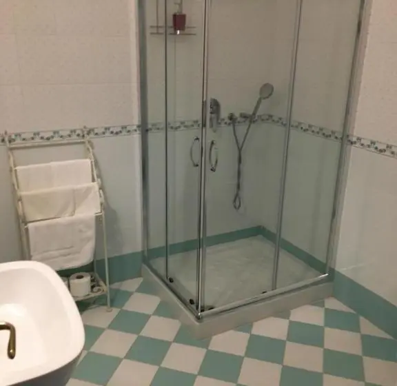 スーペリアの４人部屋, City Garden Guest House