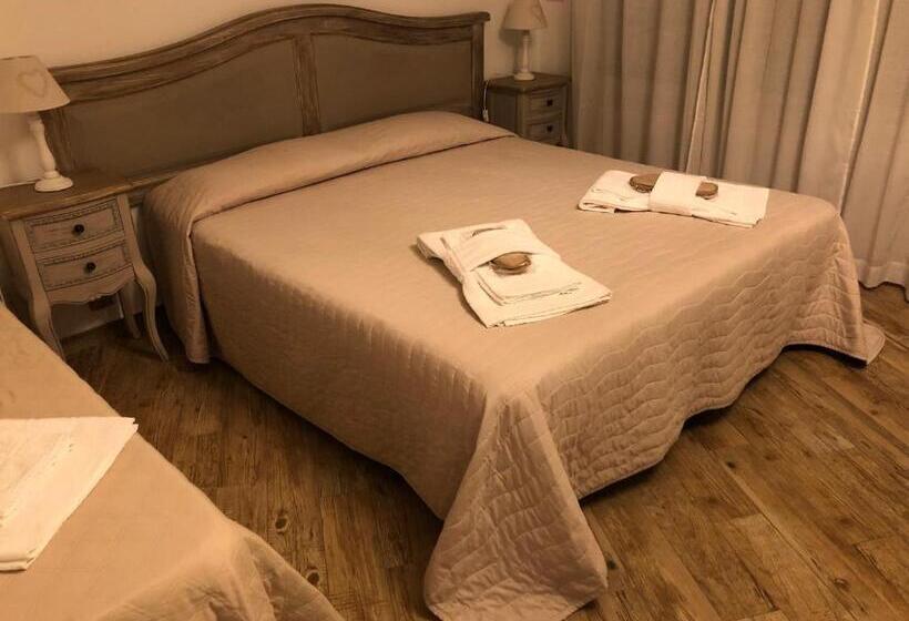غرفة ديلوكس ثلاثية, City Garden Guest House