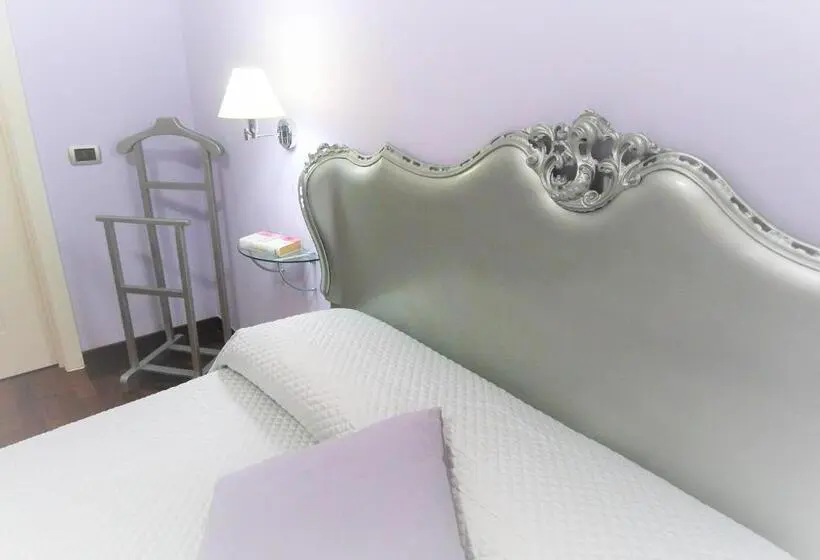 اتاق لوکس, Hb Le Suites Del Giardino