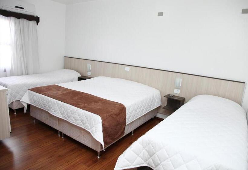 Четырехместный Номер Стандарт, Alpenrose