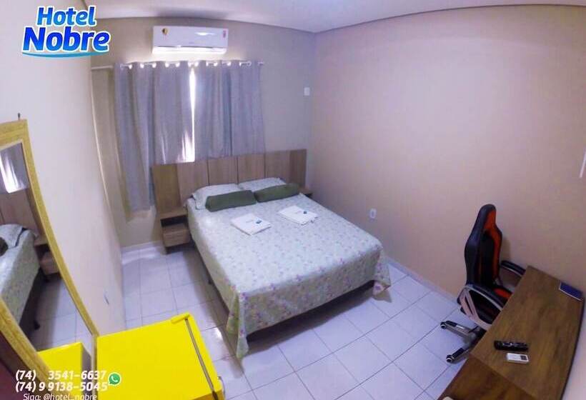 חדר סטנדרט לארבעה, Nobre