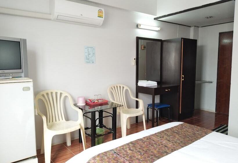 חדר סטנדרט, Pattha