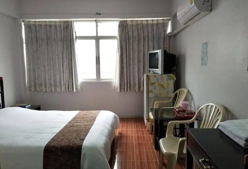 Standard-huone, Pattha