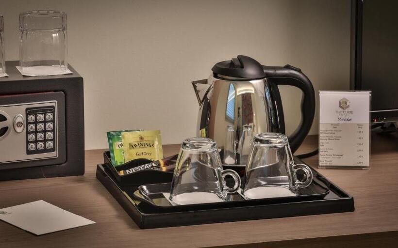 חדר סופריור עם מיטת קינג, The Cube