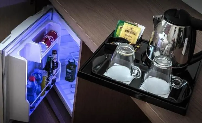 Suite, The Cube