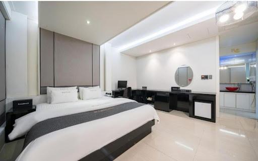 اتاق لوکس, Renaissance Hotel Pohang